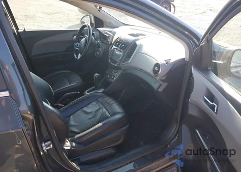 2016 Chevrolet Sonic Ltz Auto z USA, uszkodzony, nr VIN 1G1JE6SB0G4160222